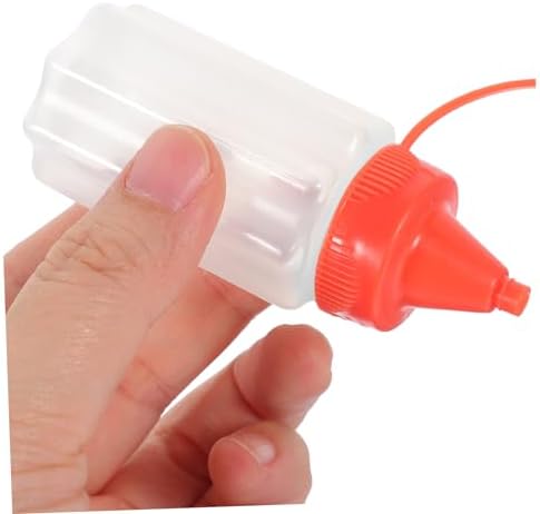 Transform Your Dining Table with Compact Leak-Proof Condiment Containers