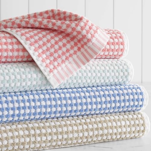 Plush White Washcloth Soft Towel Design