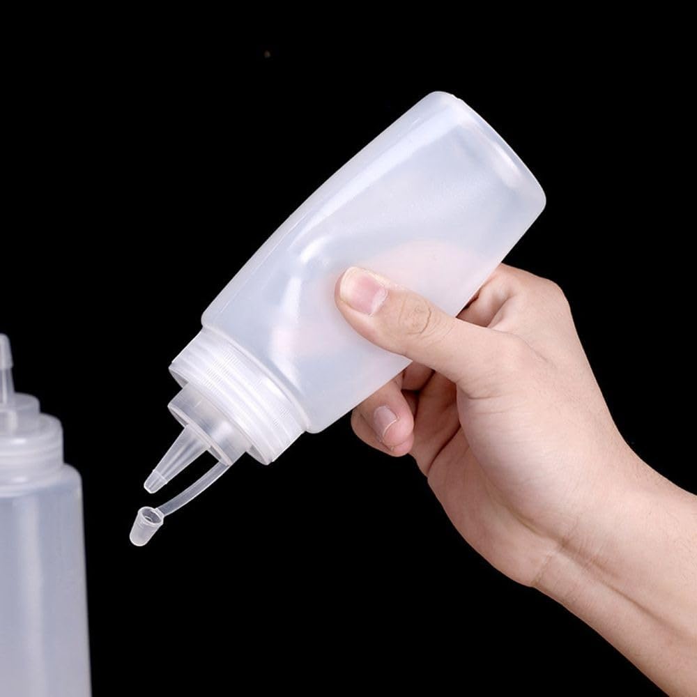 600ml Squeeze Bottle Condiment Sauce Red