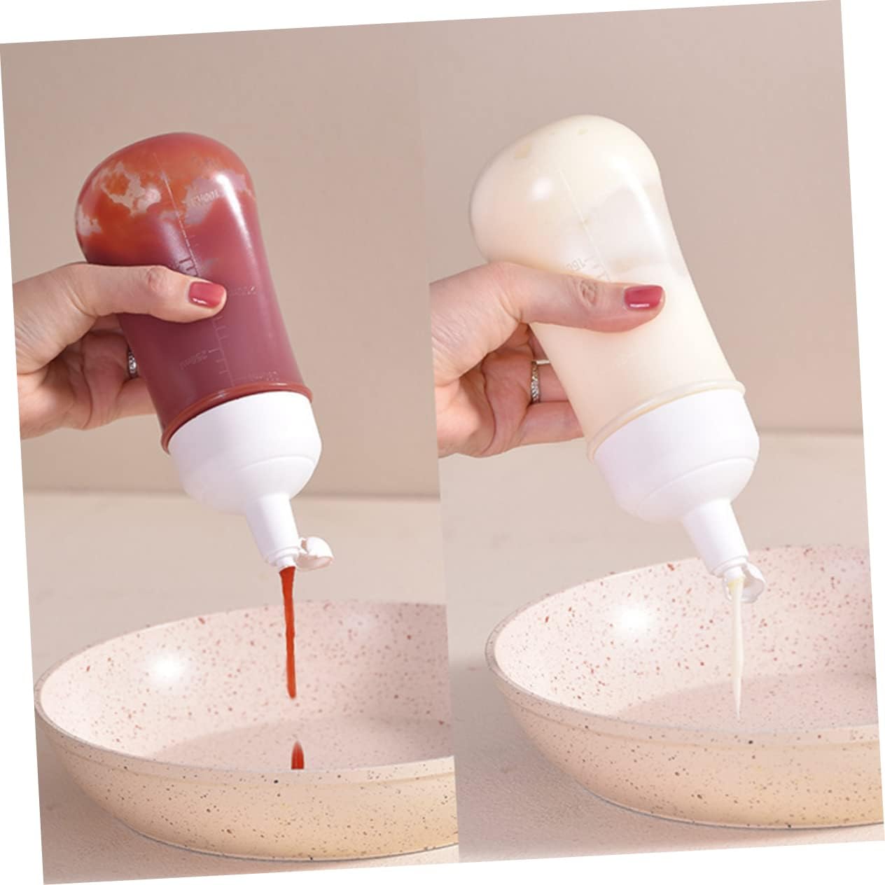 2Pcs 350ml Squeeze Condiment Bottles wScale for Kitchen Use