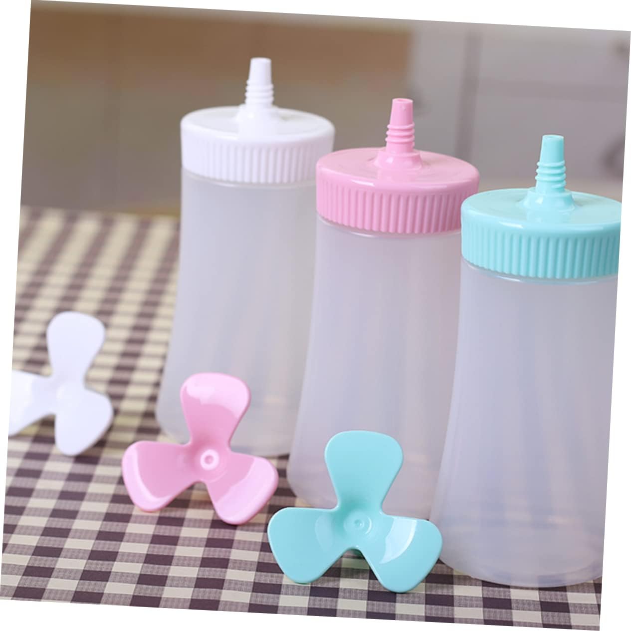 VOSAREA Condiment Bottles Set Squeeze Lid for Ketchup Mustard and Sauce