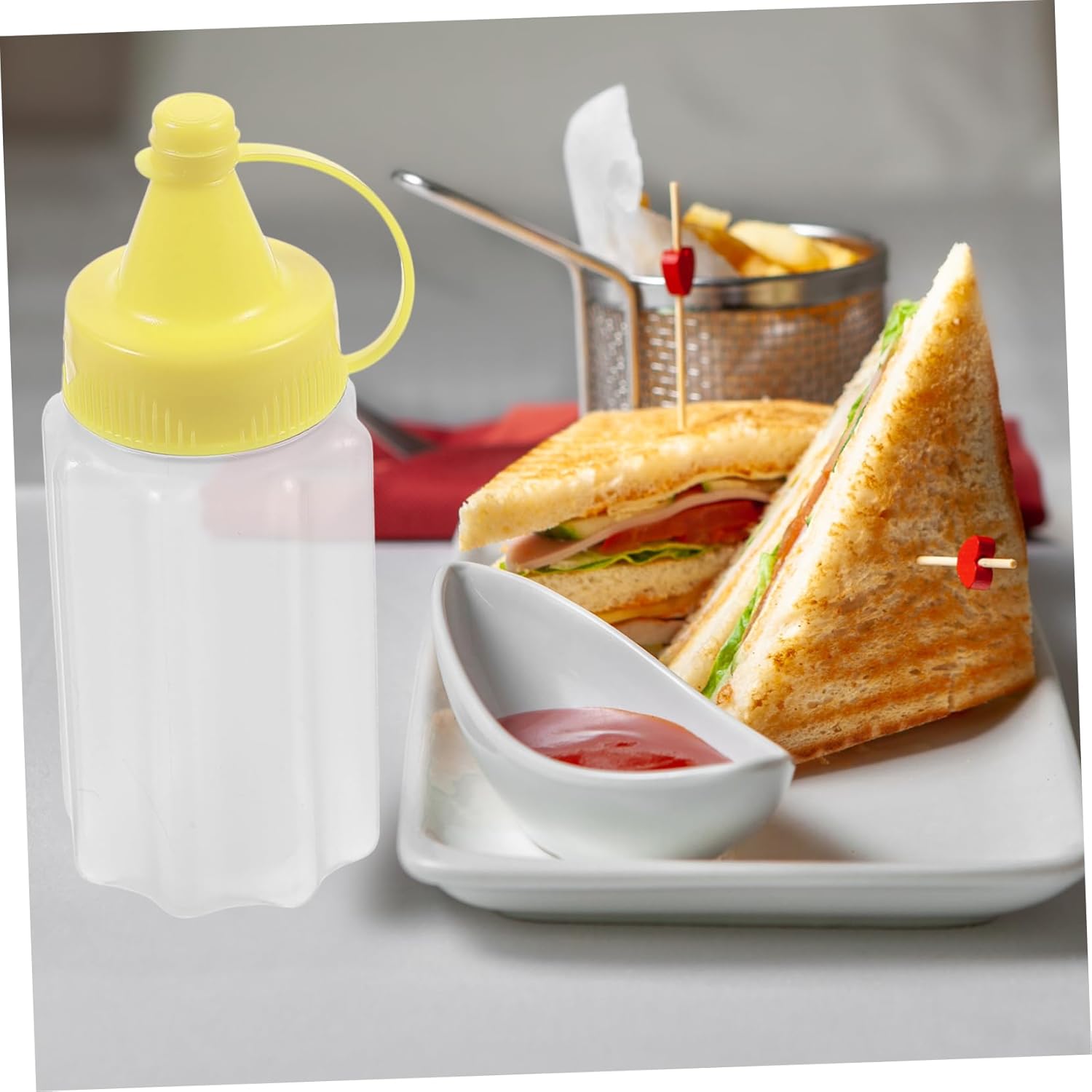 Essential Squeeze BottleReusable Portion-Controlled Hygienic Travel Kitchen Condiment Tool