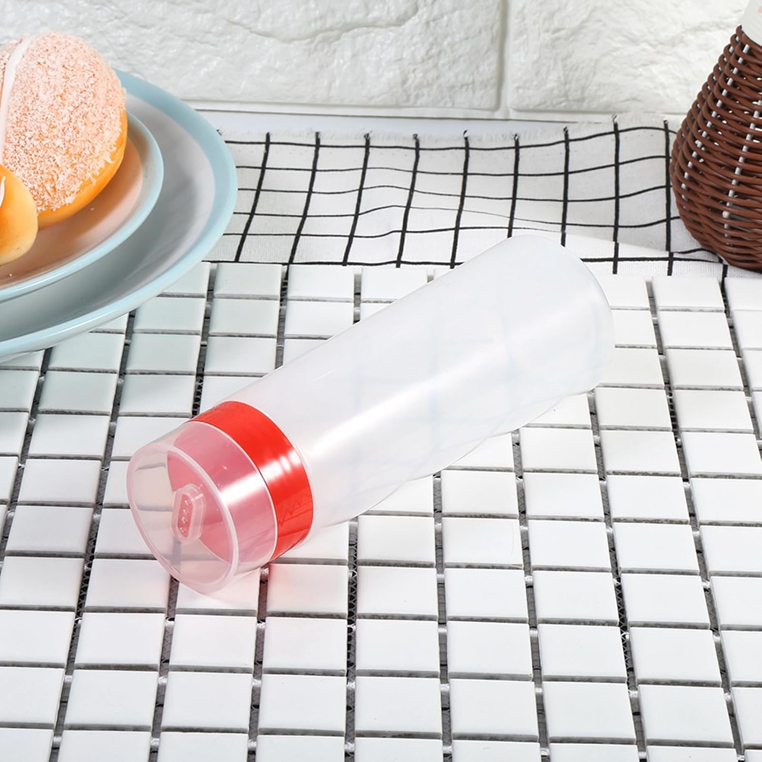 Noonedibs - Condiment Squeeze Bottles Standout